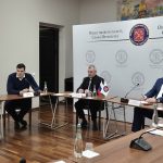 Фото: восьмой круглый стол
